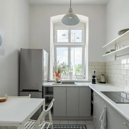 Apartment Przytulne I Budzetowe Na Sienkiewicza Komfort W Zielonym Sercu Wroclawia Wroclaw