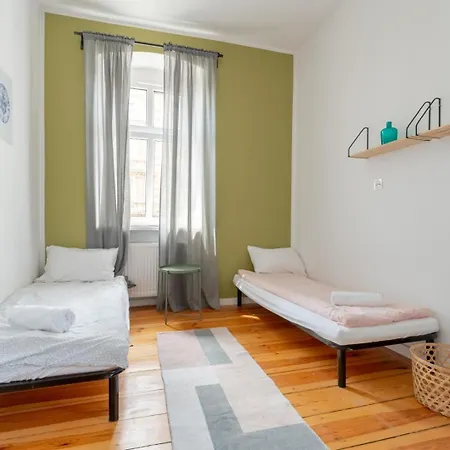 Apartment Przytulne I Budzetowe Na Sienkiewicza Komfort W Zielonym Sercu Wroclawia Wroclaw