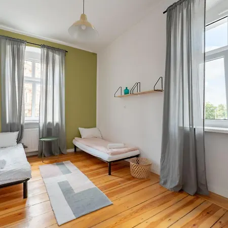 Przytulne I Budzetowe Na Sienkiewicza Komfort W Zielonym Sercu Wroclawia Apartment