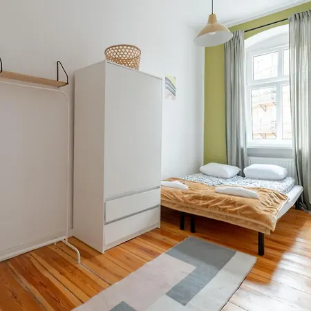 Apartment Przytulne I Budzetowe Na Sienkiewicza Komfort W Zielonym Sercu Wroclawia